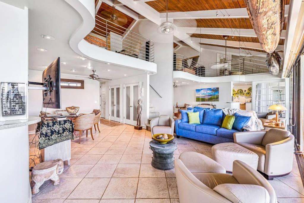 The Noniluna Two - Sleeps 9 Plus Pack N Play Lāhainā Exterior foto