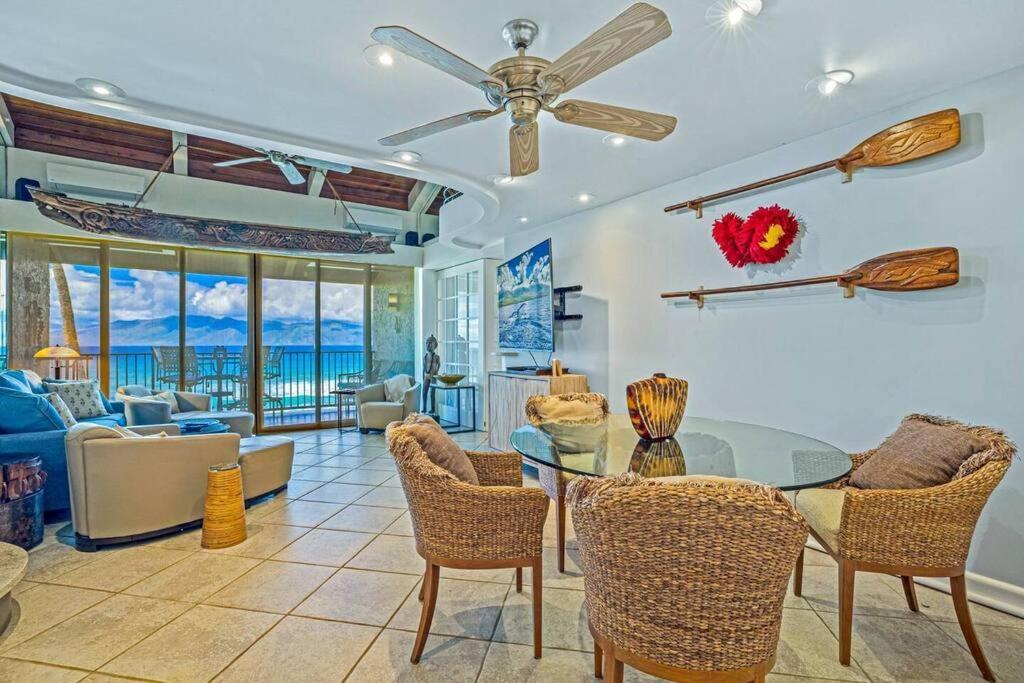 The Noniluna Two - Sleeps 9 Plus Pack N Play Lāhainā Exterior foto
