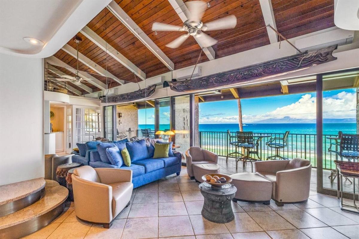 The Noniluna Two - Sleeps 9 Plus Pack N Play Lāhainā Exterior foto